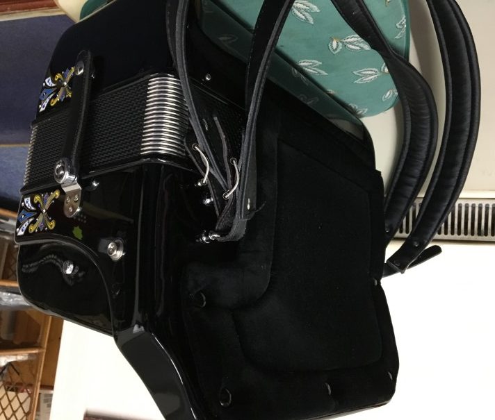 Watkins Dancer 3 row BCC accordion - Image 3